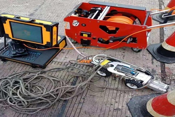 平顺CCTV管道检测机器人